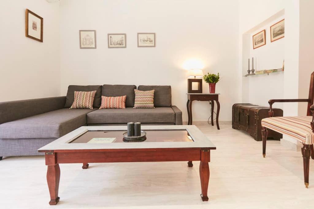 Ferienwohnung Original Y Coqueto Apartamento Junto A Plaza Mayor Madrid Exterior foto